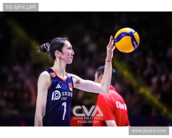 中国女排香港站首战捷克 吴梦洁 25 分助球队 3-1 开门红